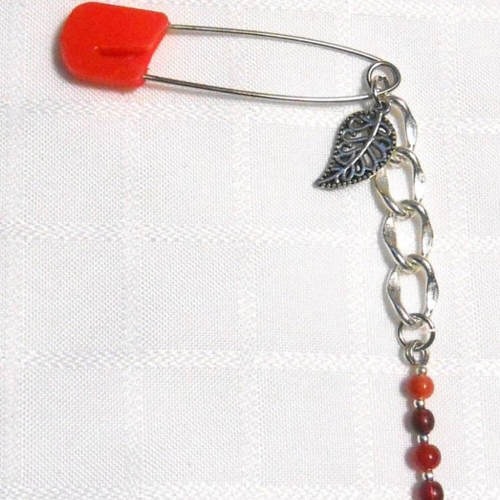 Handmade decorative safety pin no. 8